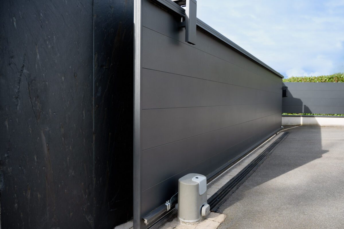 portail alu coulissant motorisé 1