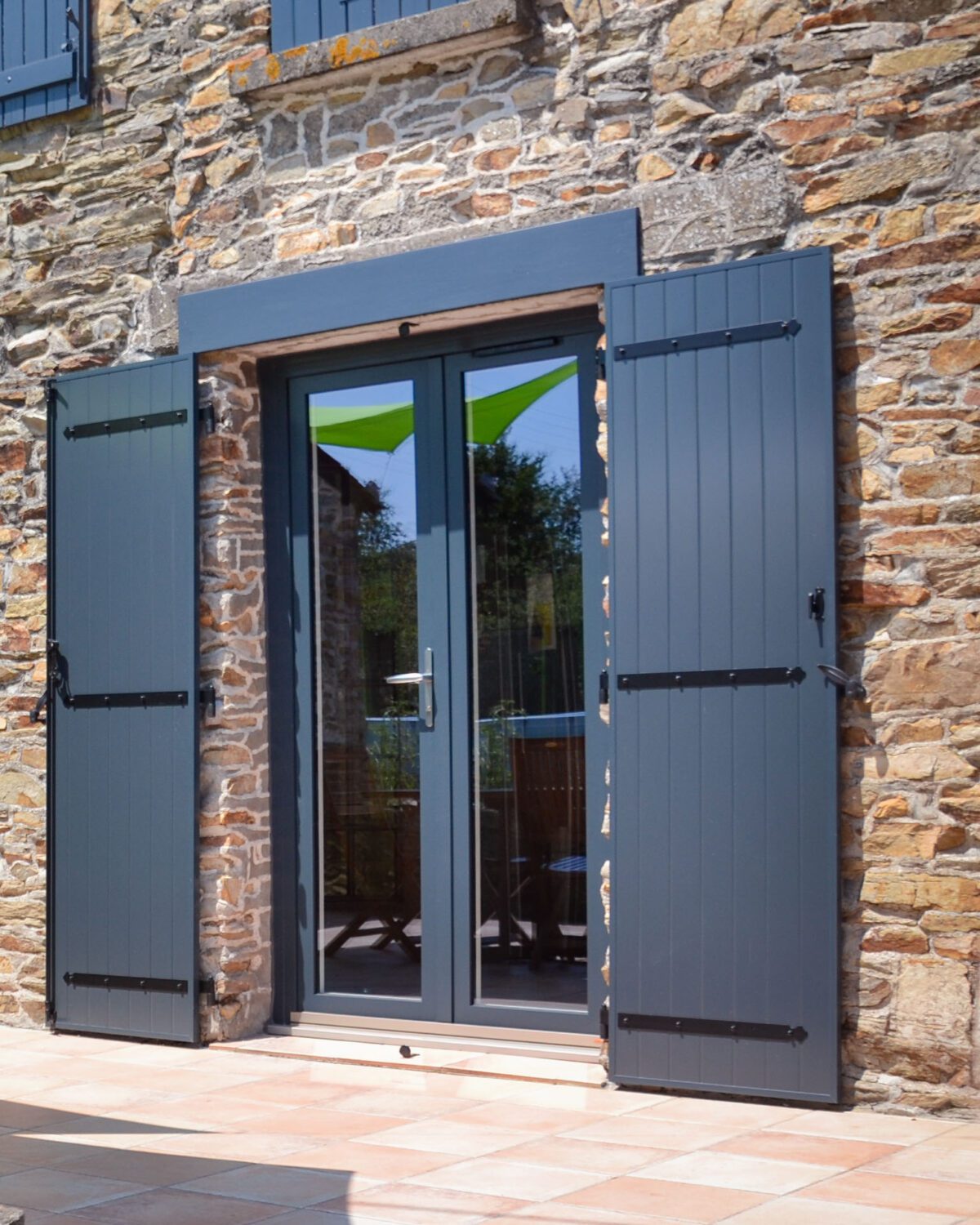 volet battant alu sur porte fenetre 2